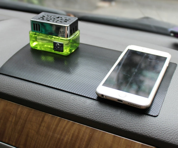 Car Dashboard Anti-Slip Mat - Universal Sticky Phone Holder