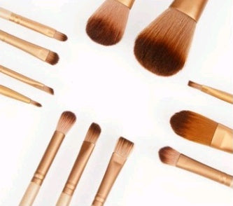 12-Piece Makeup Brush Set – Soft Rayon Bristles & Wooden Handles for Beginners