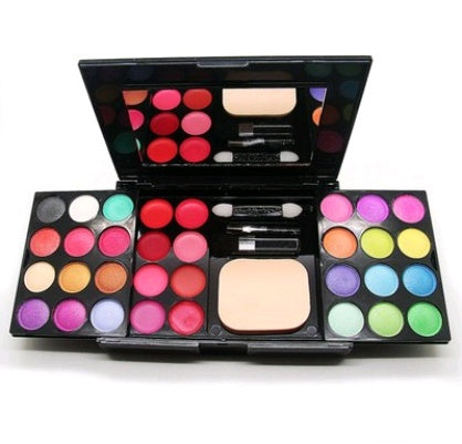 Silky Shine Eyeshadow Palette – Matte & Shimmer Eye Makeup Kit